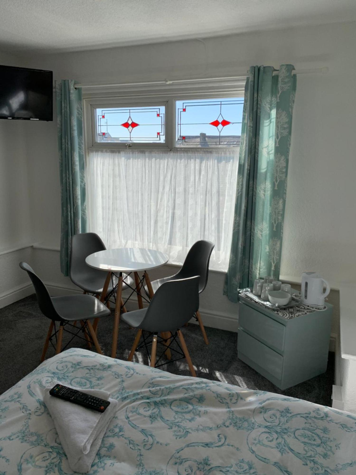 The Danescourt Hotel Blackpool Bagian luar foto