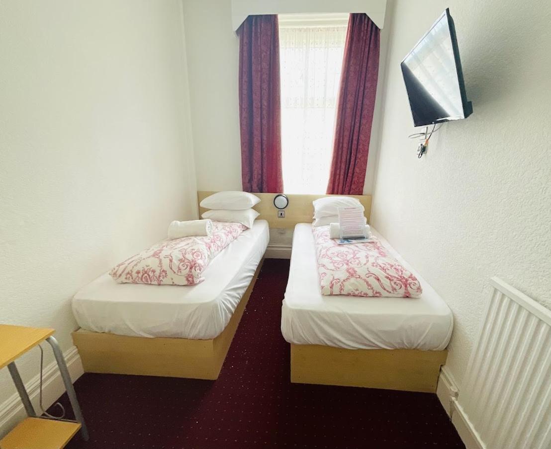 The Danescourt Hotel Blackpool Bagian luar foto